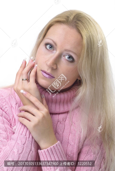 用法式指甲的女孩-匯圖網(wǎng) www.fosd68.com 用法式指甲的女孩