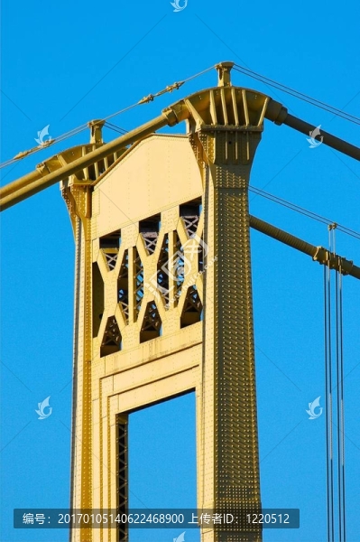 橋塔