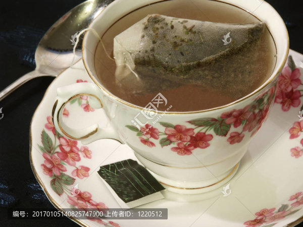優(yōu)雅杯茶