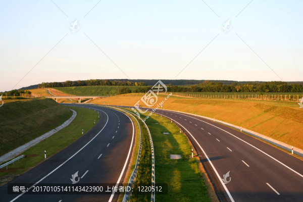 新的公路