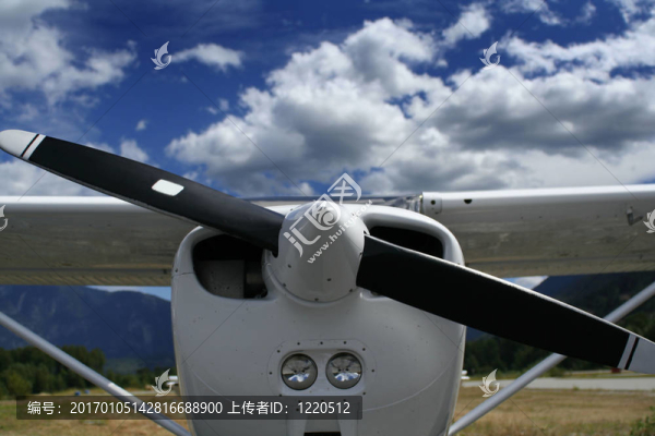 飛機(jī)