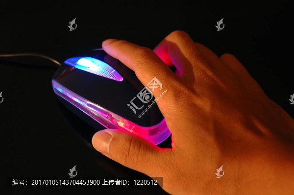 手上的鼠標
