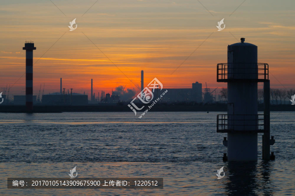行業(yè)的日落景觀
