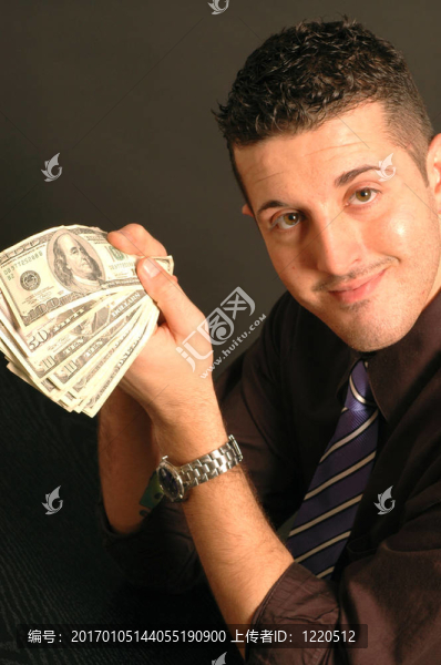 手頭現(xiàn)金2455