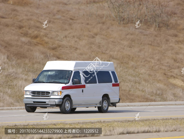 空白的救護(hù)車