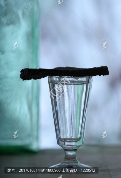 葡萄酒杯面包