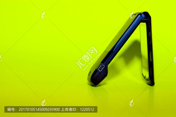手機