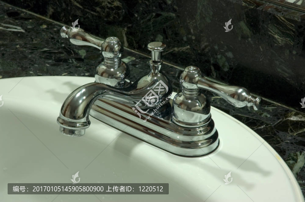 洗臉盆