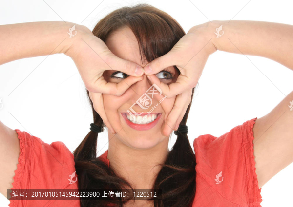 愚蠢的面孔的女人