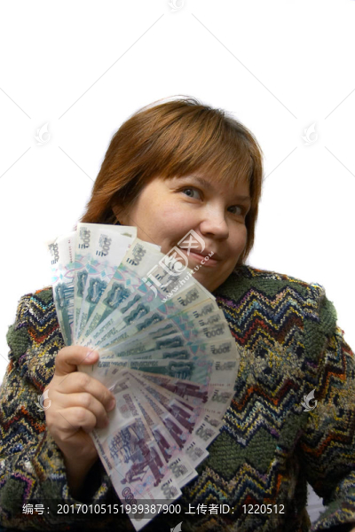 一堆錢和女人