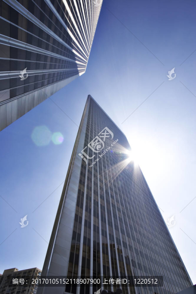 鋼市
