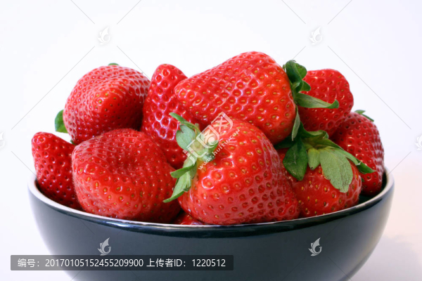 碗草莓