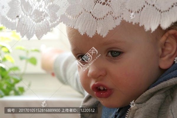 那里有什么；媽媽