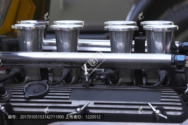 發(fā)動機