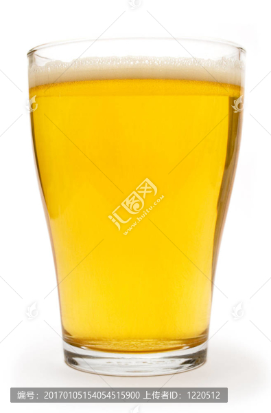 小玻璃杯啤酒