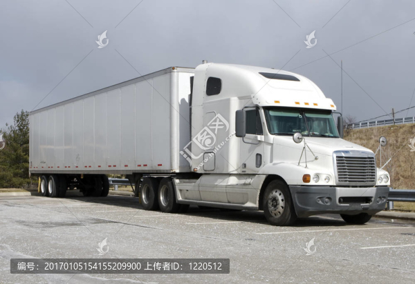 半卡車(chē)