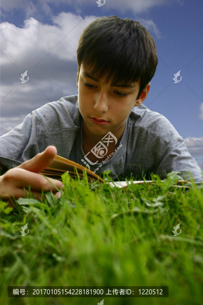 青少年與書