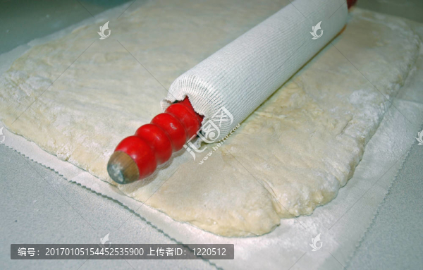 搟面杖面包