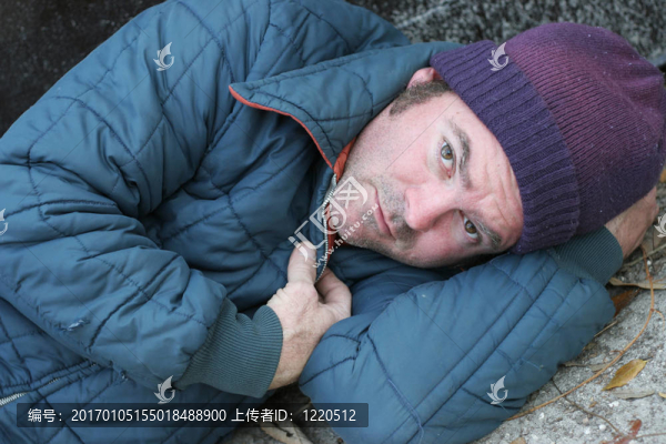 無家可歸的人深情的眼睛