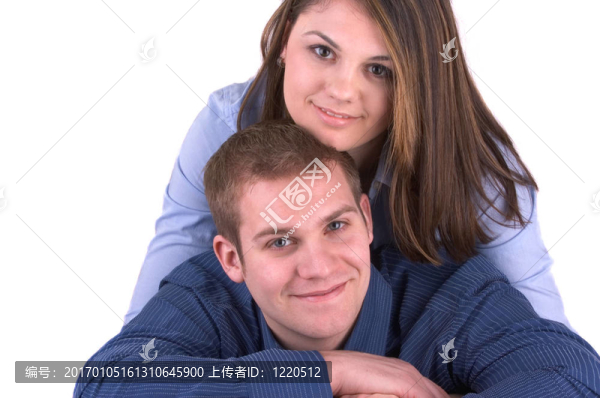 幸福的年輕夫婦
