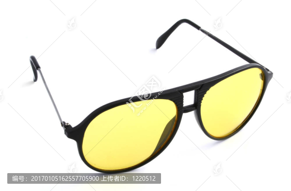 夜間眼鏡-匯圖網(wǎng) www.fosd68.com 夜間眼鏡