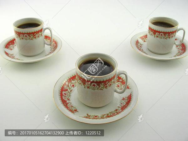 三杯咖啡