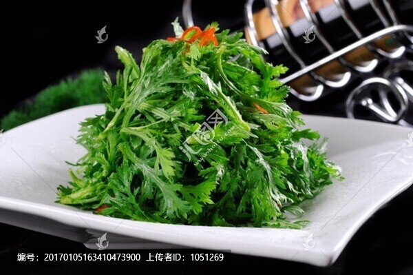 生拌茼蒿