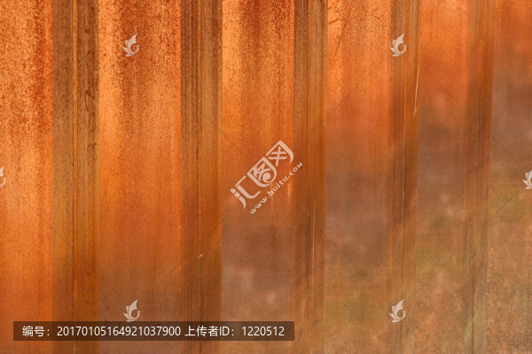 摘要：東碼頭系泊盆壁