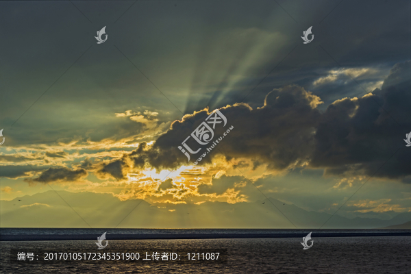 賽里木湖