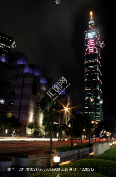 臺(tái)北101日晚上