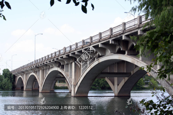 奧斯丁的歷史拉瑪爾橋；德克薩斯