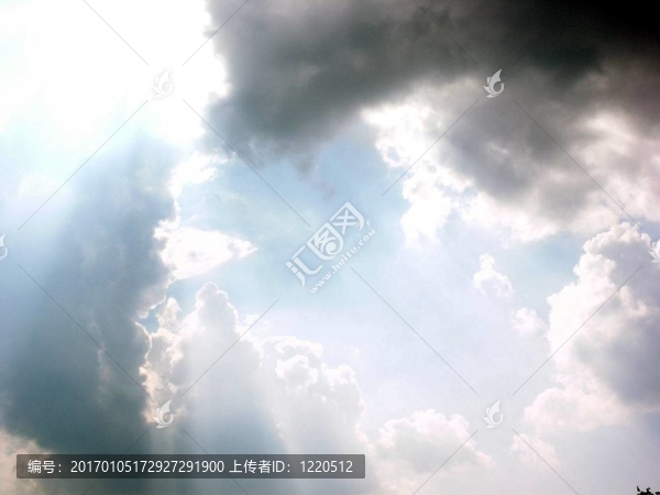 天堂照耀著地球