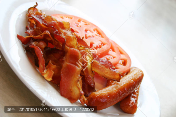 香腸和培根