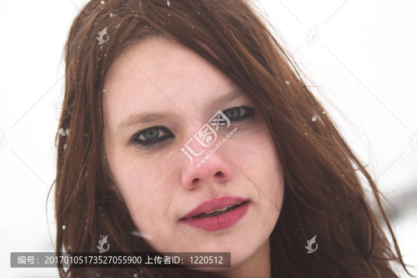 在戶(hù)外的雪