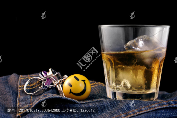 波旁牛仔和鑰匙