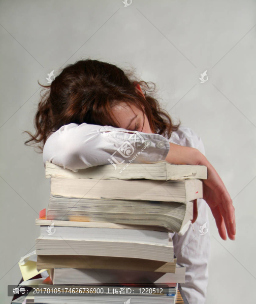 學(xué)校女孩與書籍