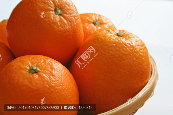 一籃子桔子