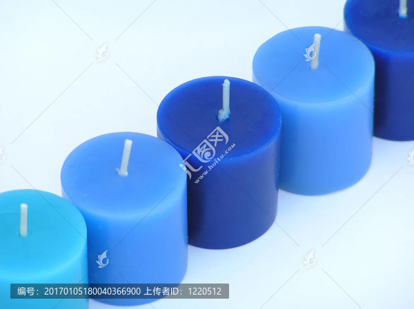 藍色的蠟燭燈