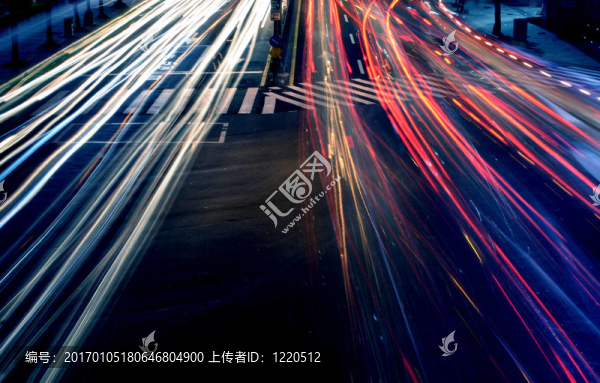 燈光在運(yùn)動(dòng)