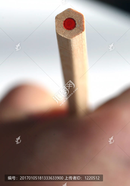 鉛筆在手