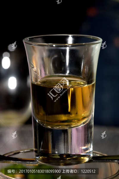 002杯碟