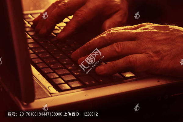 筆記本電腦和手
