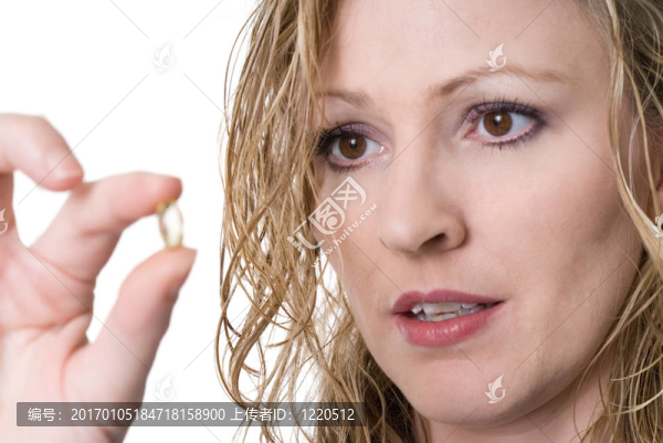 吸引女人看膠囊