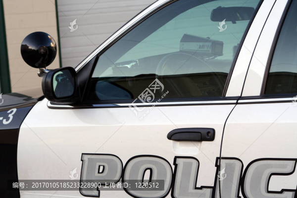 警車