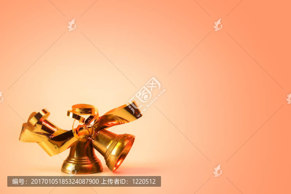 婚禮的鐘聲