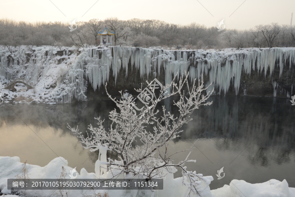冰雪鏡泊