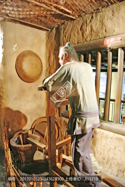 舂米,民俗蠟像