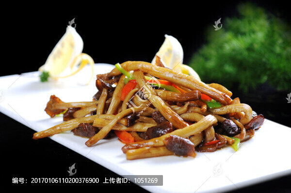 鵝肝醬焗茶樹菇