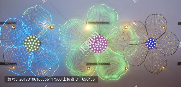 花瓣吊燈
