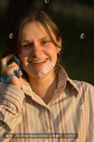 愉快的交談-匯圖網(wǎng) www.fosd68.com 愉快的交談